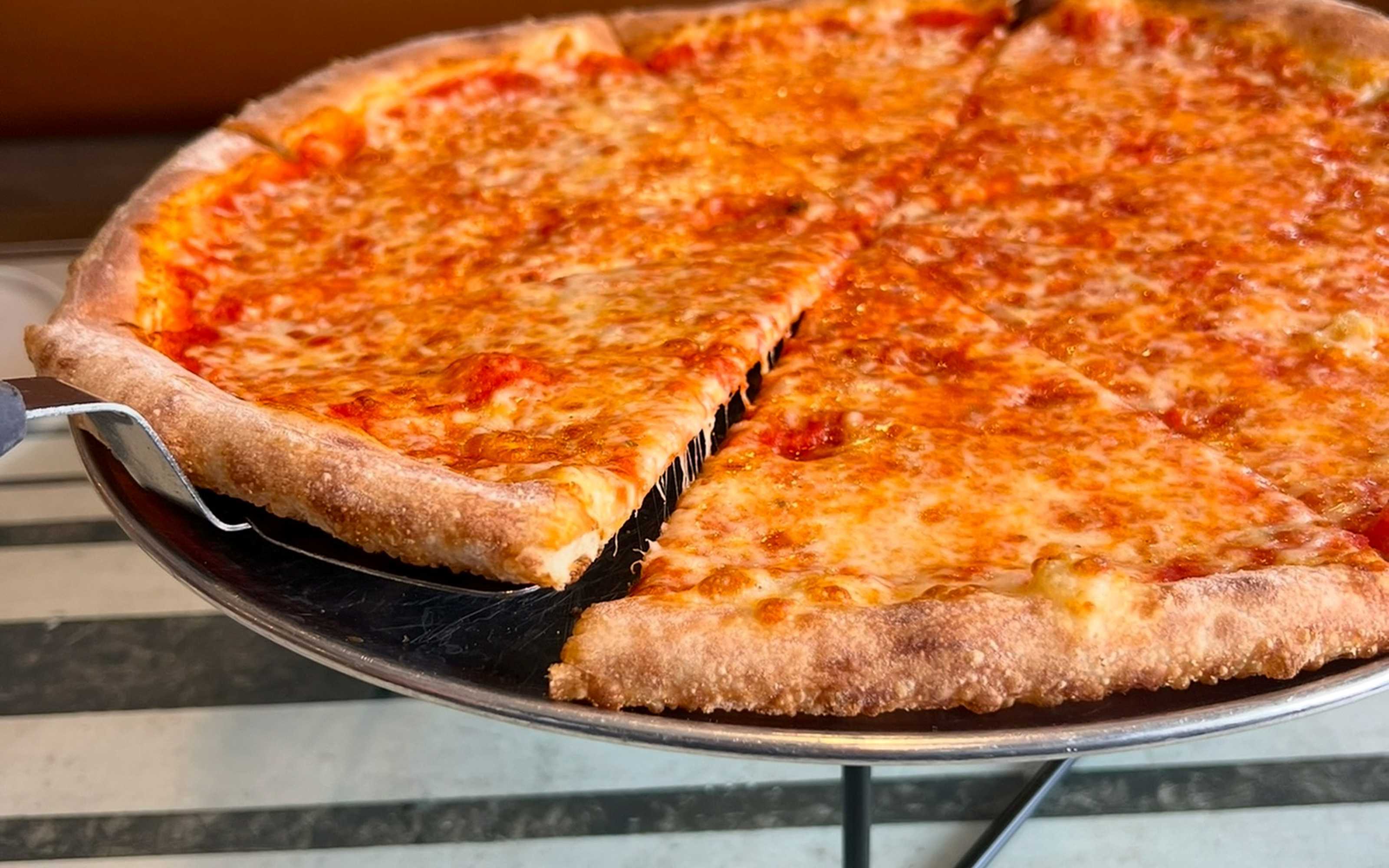 Shelburne, VT Restaurant | Pizza 44 Shelburne